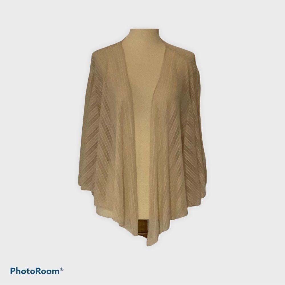 INC International Concepts cream wrap OS